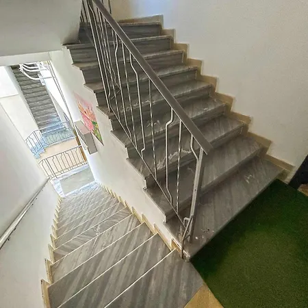 Direct Sea View Apartment
